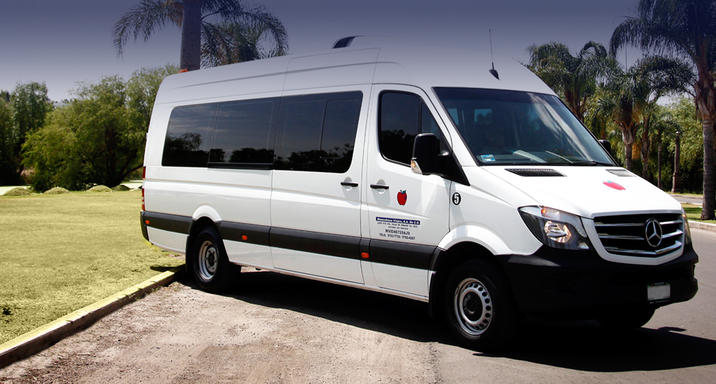 renta de camionetas Sprinter 20 pasajeros