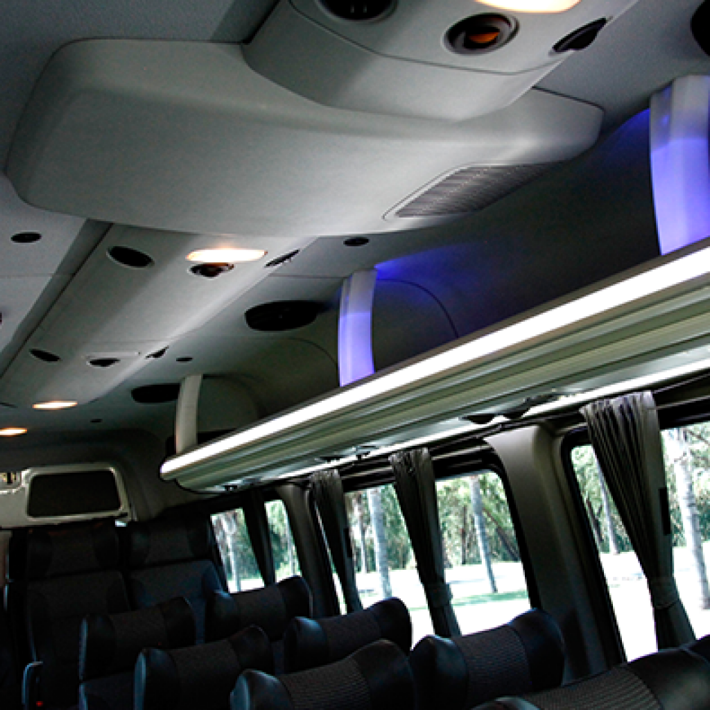 razones-la-renta-vans-viajar-semana-santa