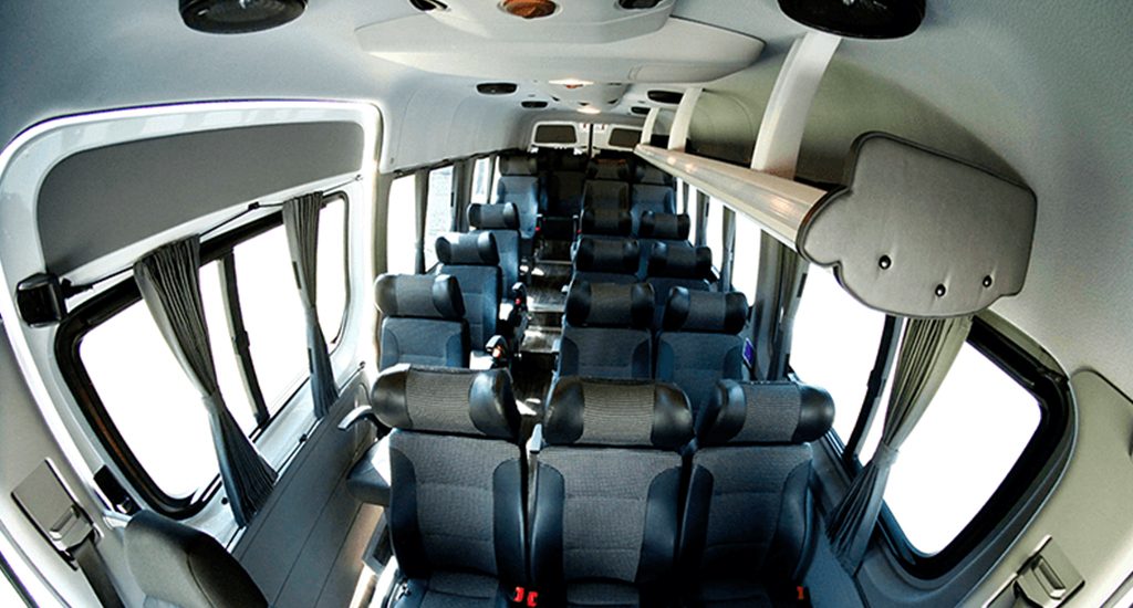 renta de camionetas para 17 pasajeros