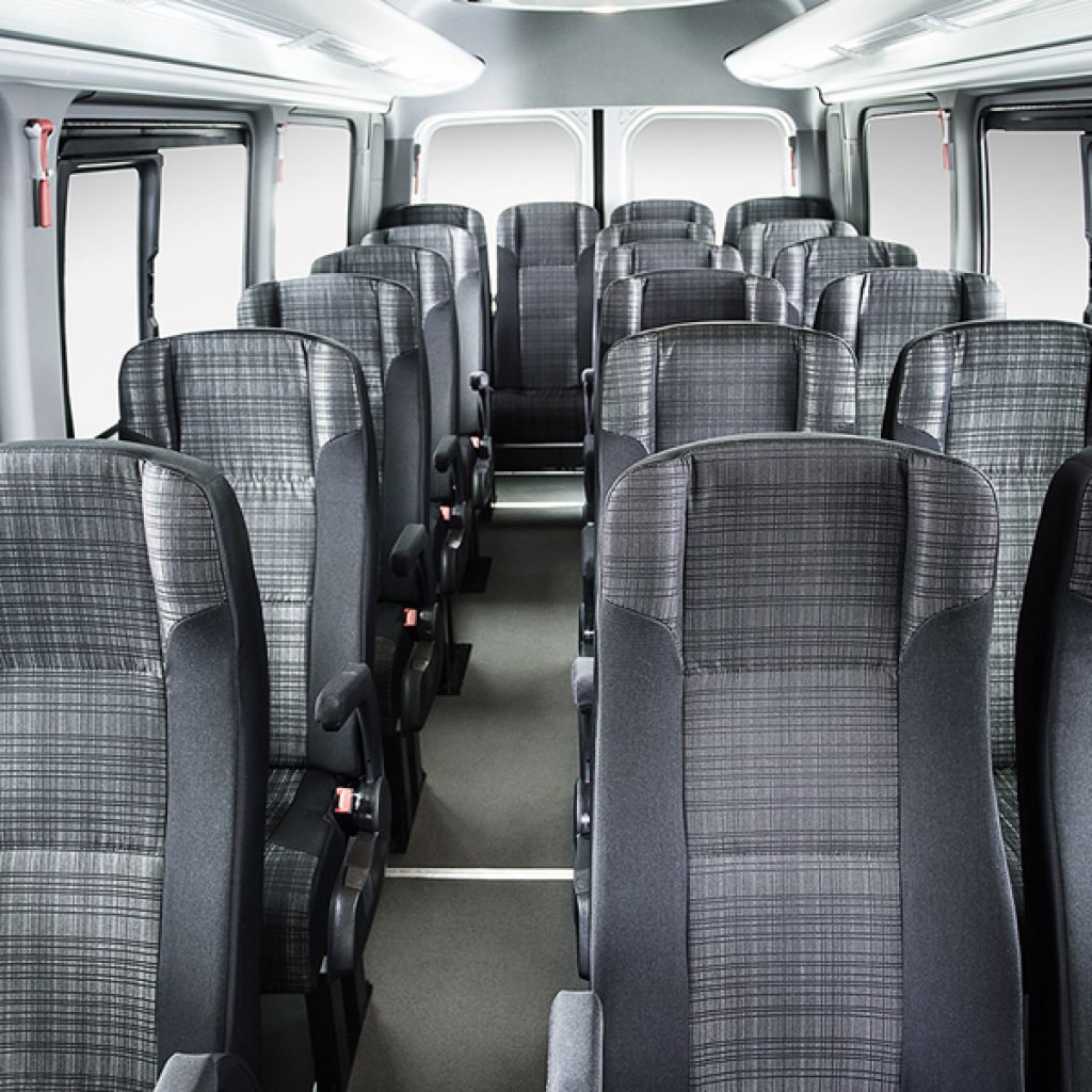 renta de camionetas para 17 pasajeros